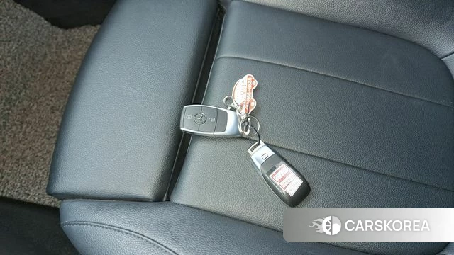 Mercedes-Benz A-Class W177 2022 Белый из Кореи, фото 5