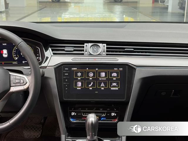 Volkswagen Magotan 2022 Черный из Китая, фото 5