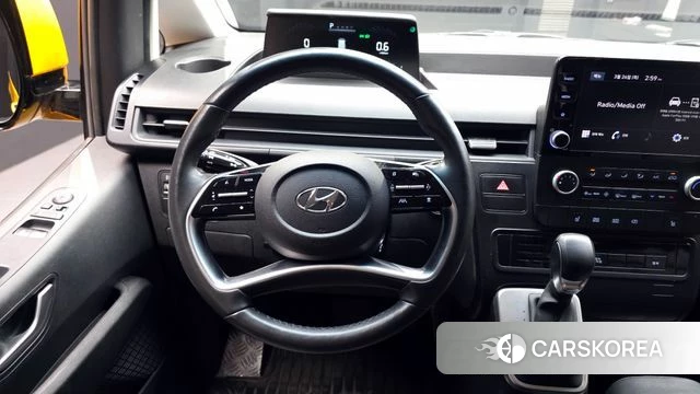 Hyundai Staria 2022 Желтый из Кореи, фото 5