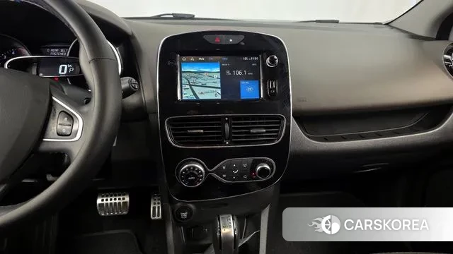 Renault Korea (Samsung) Clio 2018 Белый из Кореи, фото 5