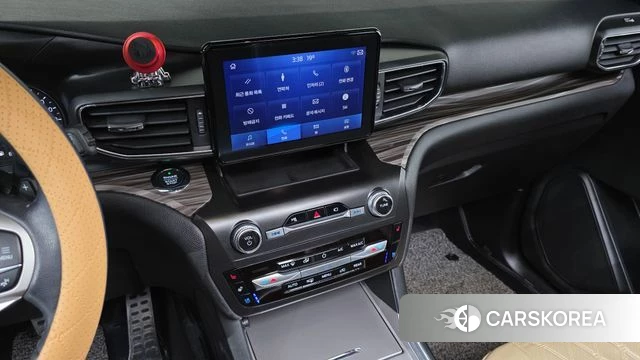 Ford Explorer 6th Generation 2020 Белый из Кореи, фото 5