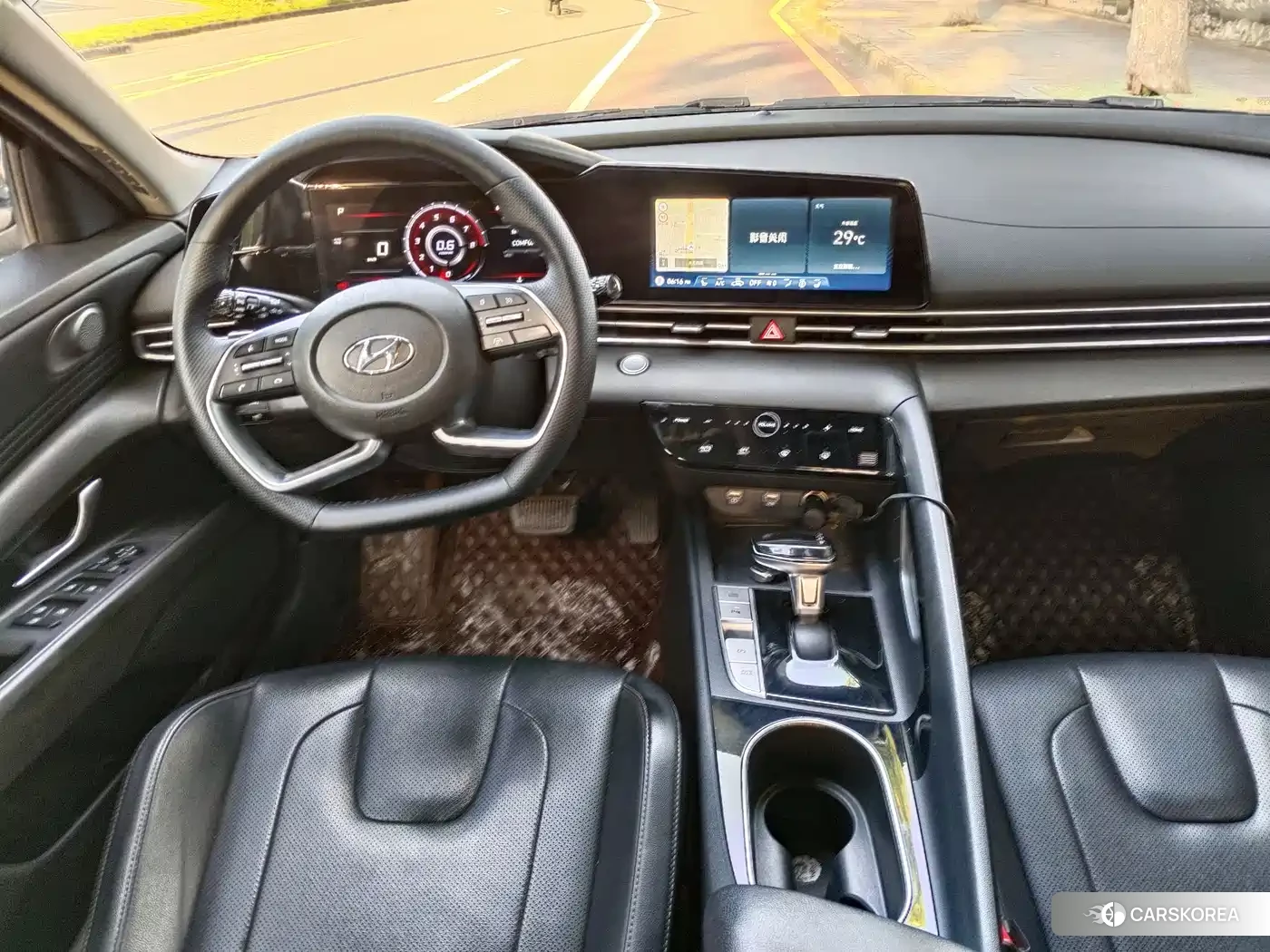 Hyundai Elantra 2021 Silver/gray из Китая, фото 5