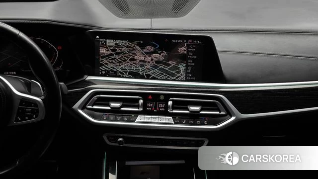 BMW X7 (G07) 2021 Черный из Кореи, фото 5