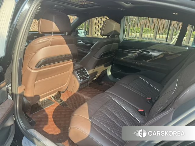 BMW 7 series 2022 Черный из Китая, фото 5