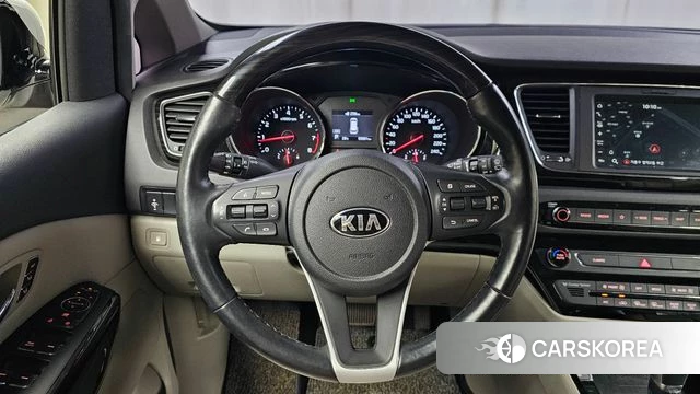 Kia The New Carnival 2018 Белый из Кореи, фото 5