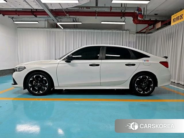 Honda Civic 2022 Белый из Китая, фото 5