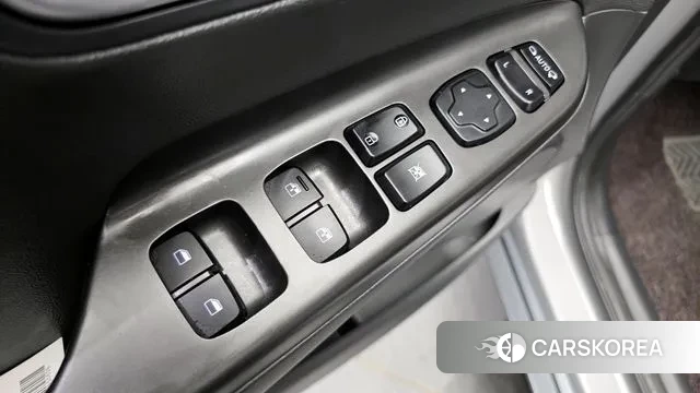 Hyundai The New Kona 2021 Серебряный из Кореи, фото 5