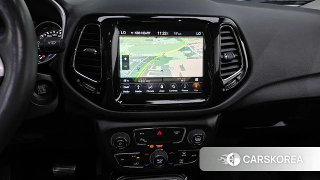 Jeep Compass 2nd Generation 2019 Белый из Кореи, фото 5