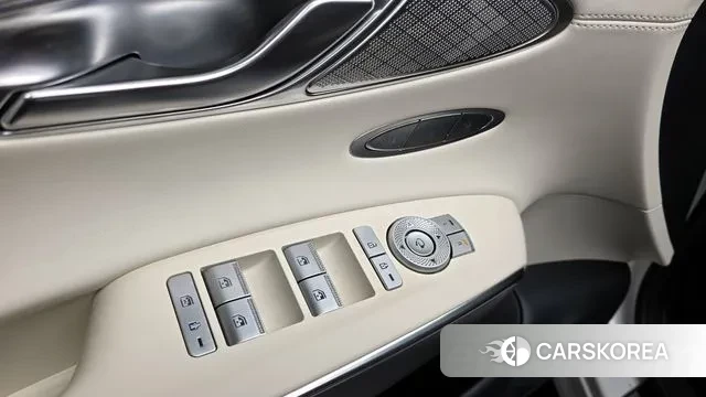 Genesis Electrified GV70 2022 Белый из Кореи, фото 5