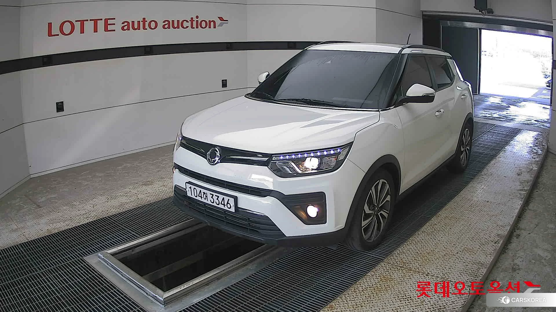 SsangYong Tivoli 2021 Grand White из Кореи, фото 5