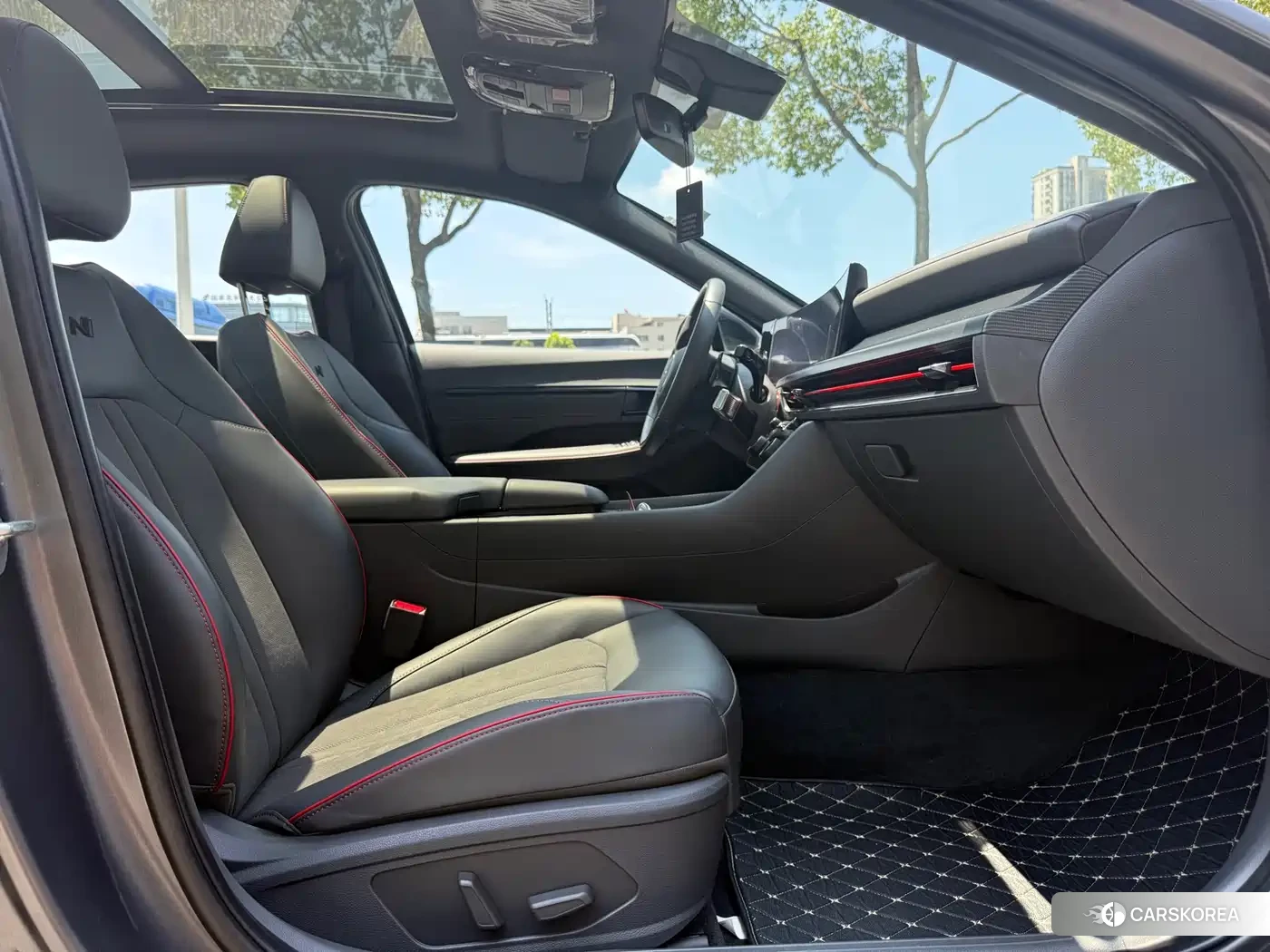 Hyundai Sonata 2024 Silver/gray из Китая, фото 5