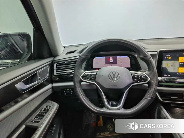 Volkswagen Tourang 2022 Черный из Китая, фото 5