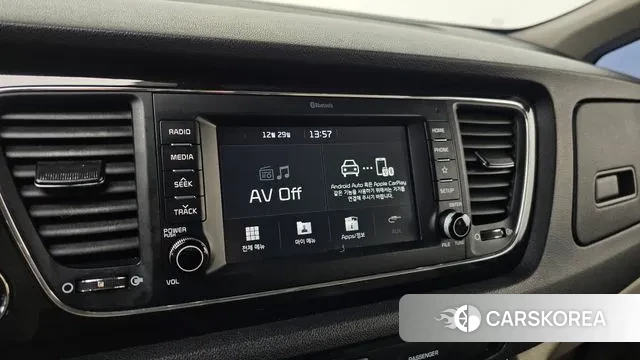 Kia The New Carnival 2019 Белый из Кореи, фото 5