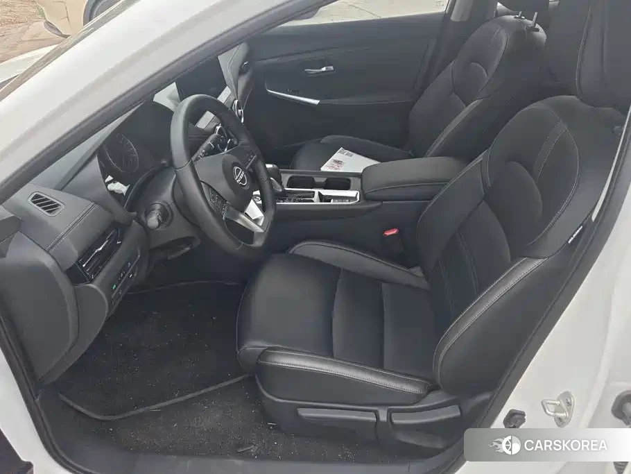 Nissan Sylphy 2026 Белый из Китая, фото 5