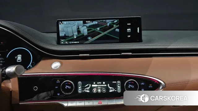 Genesis GV70 2023 Белый из Кореи, фото 5