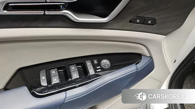 Kia Sportage 5th Generation Hybrid 2023 Белый из Кореи, фото 5