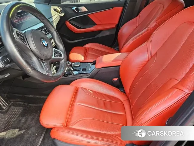 BMW 1 Series (F40) 2021 Черный из Кореи, фото 5