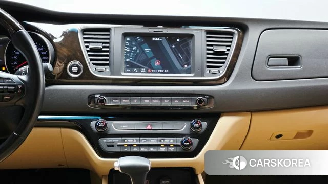 Kia The New Carnival 2019 Черный из Кореи, фото 5