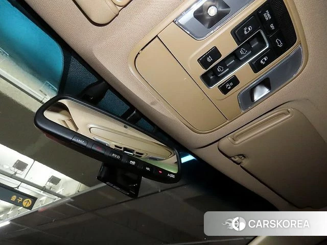 Kia The New Carnival 2018 Белый из Кореи, фото 5
