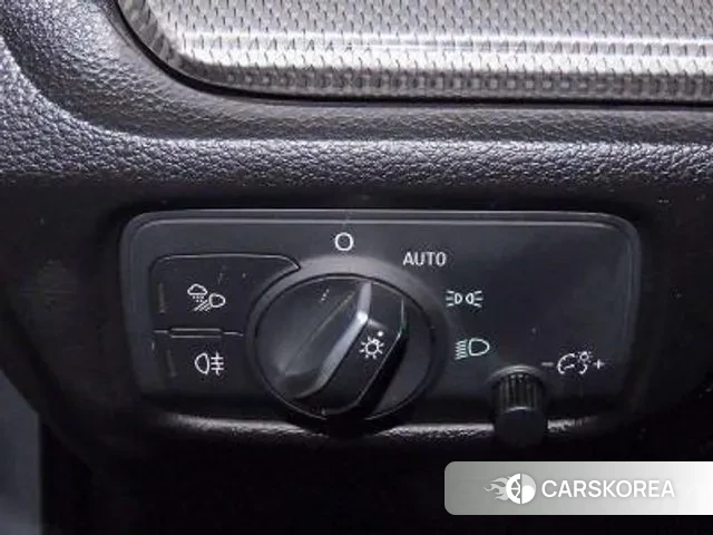 Audi New A3 2018 Серебряный из Кореи, фото 5