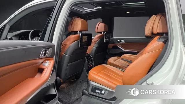 BMW X7 (G07) 2021 Белый из Кореи, фото 5