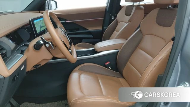 Ssangyong Torres 2023 Серебристо-серый из Кореи, фото 5