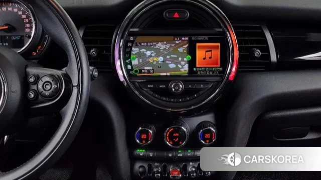 Mini Cooper 2020 Жемчужный цвет из Кореи, фото 5