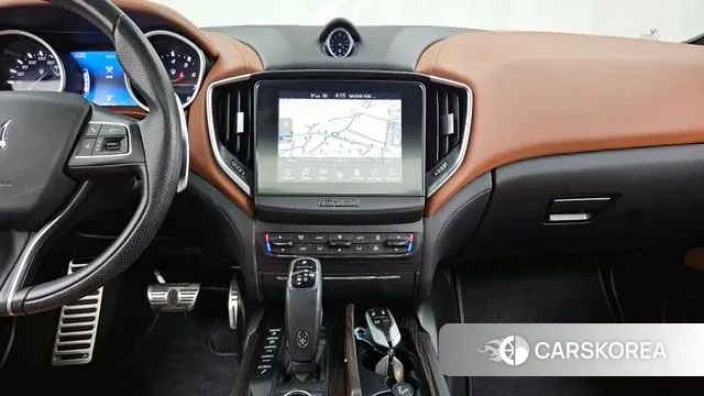 Maserati Ghibli 2019 Серый из Кореи, фото 5