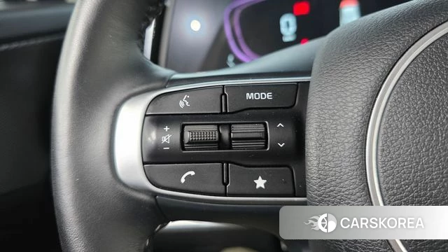 Kia Sportage 5th Generation 2023 Белый из Кореи, фото 5