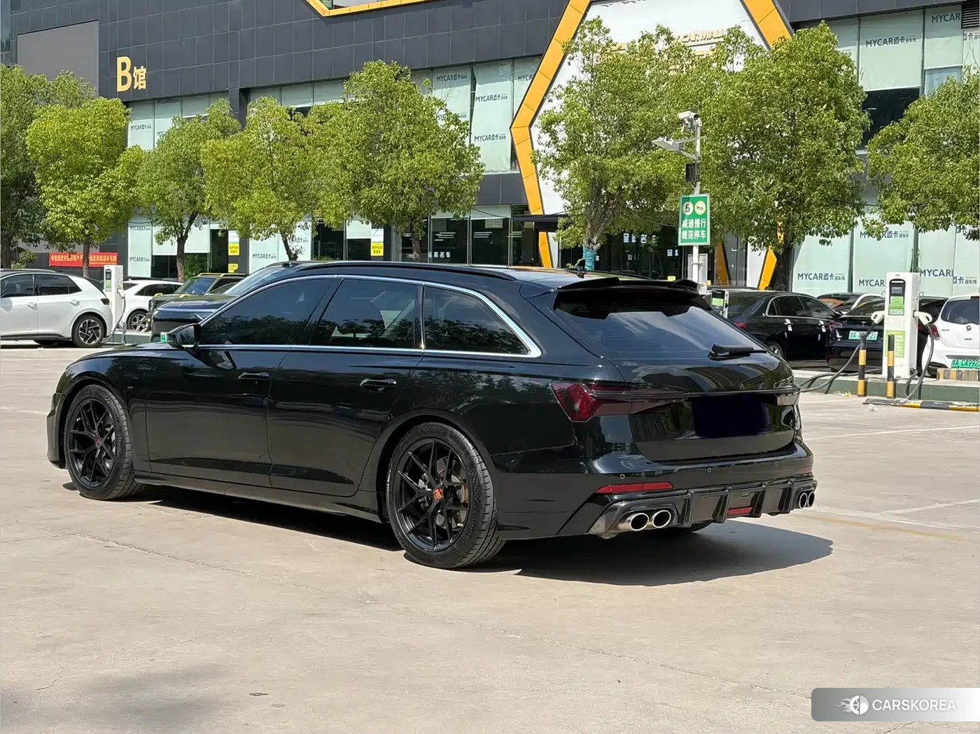 Audi A6 (imported) 2021 Черный из Китая, фото 5