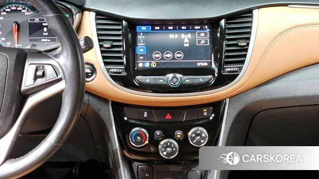 Chevrolet (GM Daewoo) The New Trax 2022 Белый из Кореи, фото 5