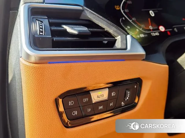 BMW 3 Series (G20) 2022 Белый из Кореи, фото 5