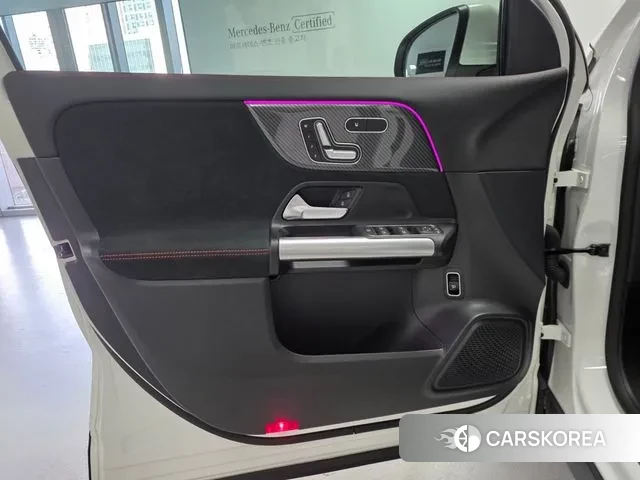 Mercedes-Benz GLA - Class H247 2023 Белый из Кореи, фото 5