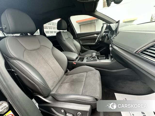 Audi Q5L Sportback 2023 Черный из Китая, фото 5