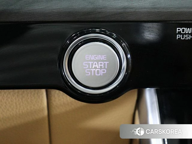 Kia Carnival 4th generation 2023 Белый из Кореи, фото 5
