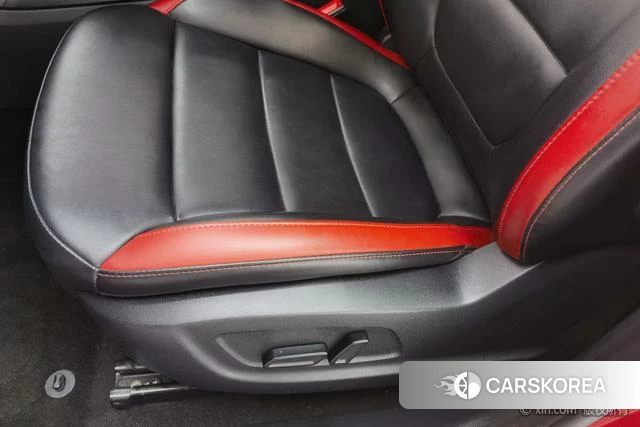 MG MG6 2020 Красный из Китая, фото 5