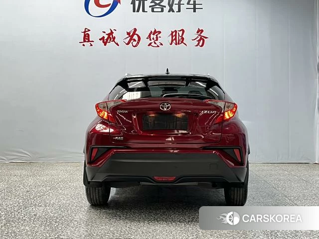 Toyota IZOA 2021 Красный из Китая, фото 5