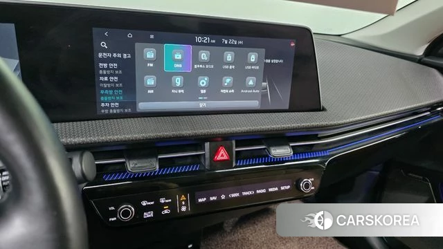 Kia EV6 2023 Жемчужный цвет из Кореи, фото 5