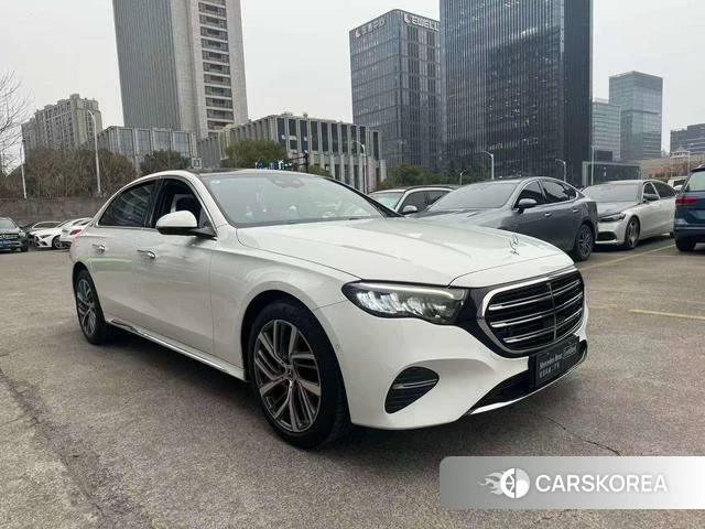 Mercedes-Benz E-class 2025 Белый из Китая, фото 5
