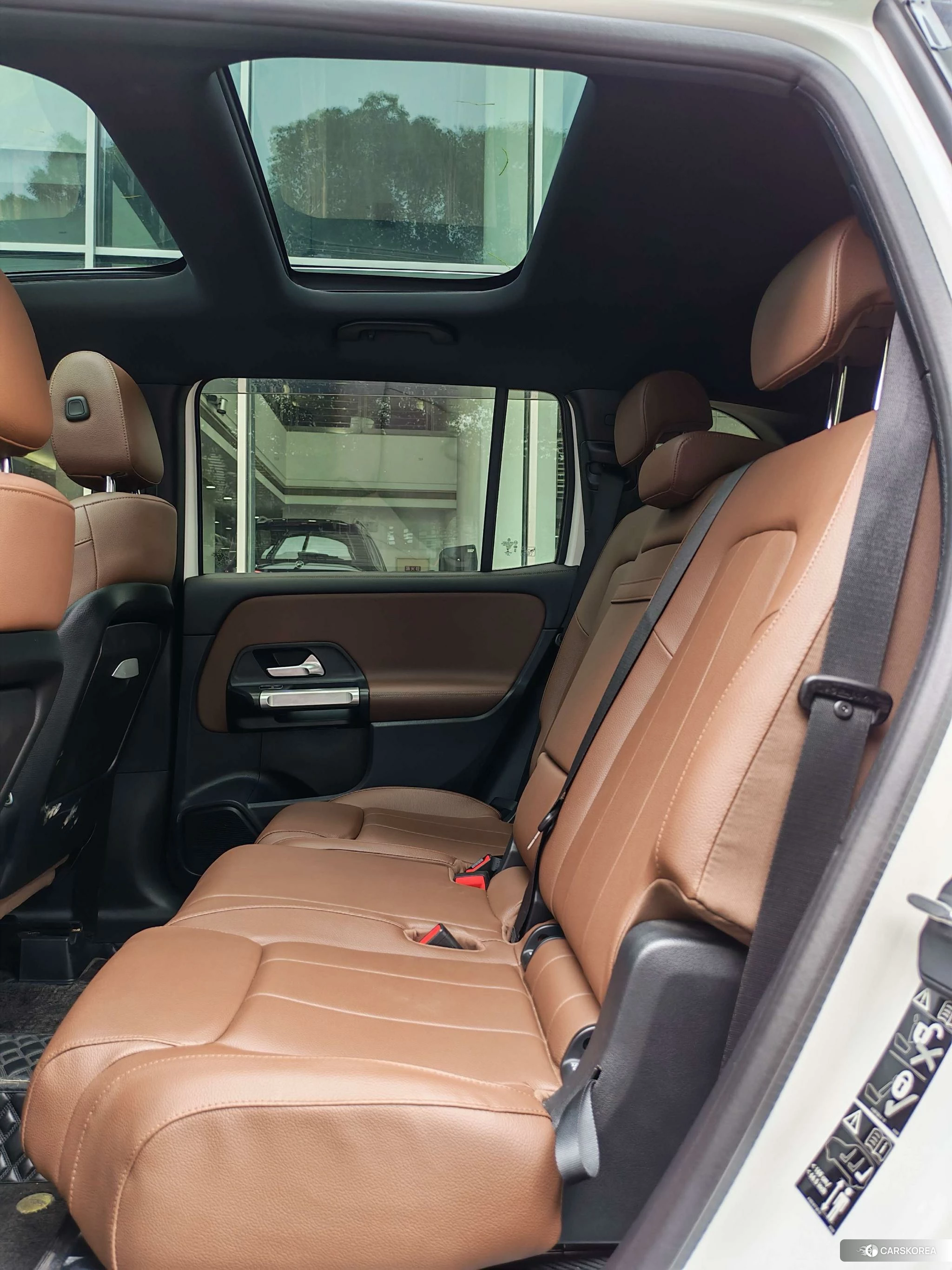 Mercedes-Benz GLB 2022 Белый из Китая, фото 5