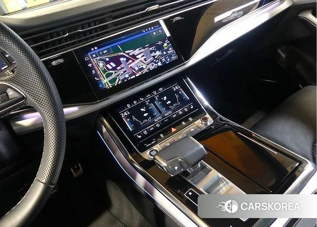 Audi Q8 (4M) 2023 Серый из Кореи, фото 5