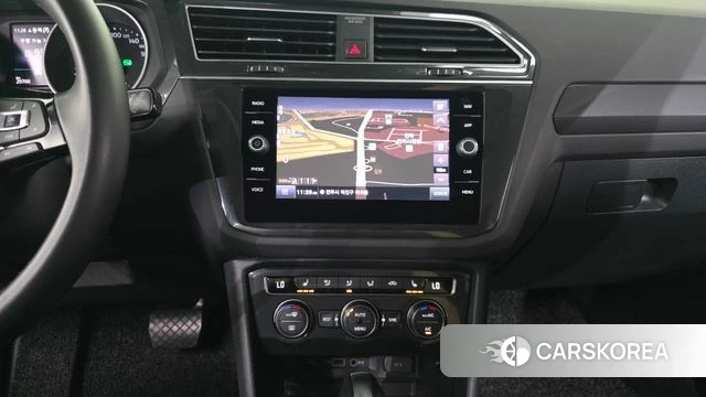 Volkswagen Tiguan second Generation 2020 Белый из Кореи, фото 5