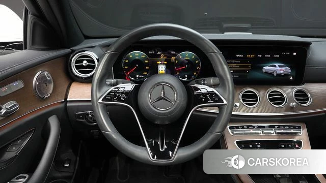 Mercedes-Benz E-Class W213 2023 Белый из Кореи, фото 5