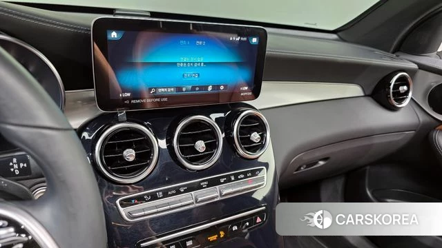 Mercedes-Benz GLC-Class X253 2022 Белый из Кореи, фото 5