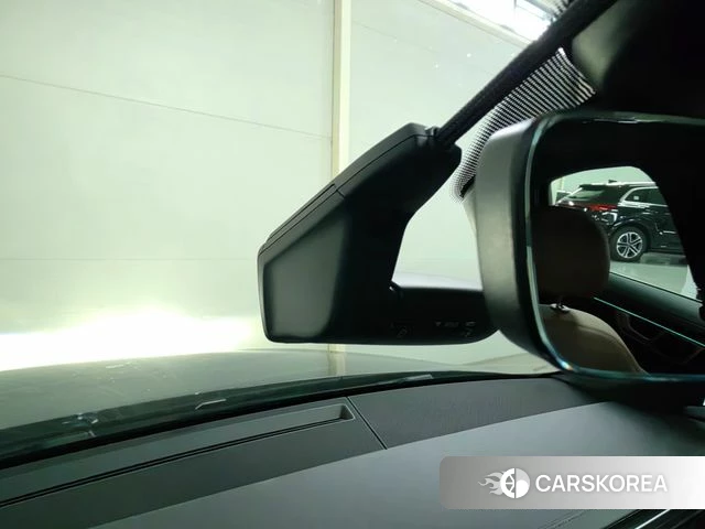 Audi A6 (C8) 2023 Черный из Кореи, фото 5