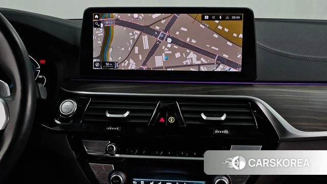 BMW 5 Series (G30) 2020 Белый из Кореи, фото 5