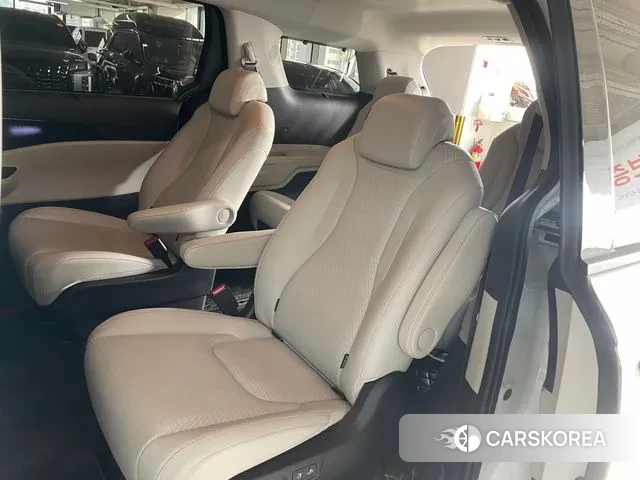Kia Carnival 4th generation 2023 Белый из Кореи, фото 5