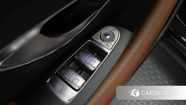 Mercedes-Benz E-Class W213 2021 Черный из Кореи, фото 5