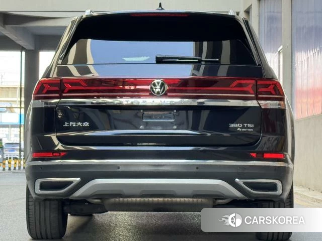 Volkswagen Tourang 2022 Черный из Китая, фото 5