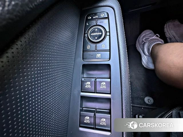Genesis G80 2018 Песочный из Кореи, фото 5